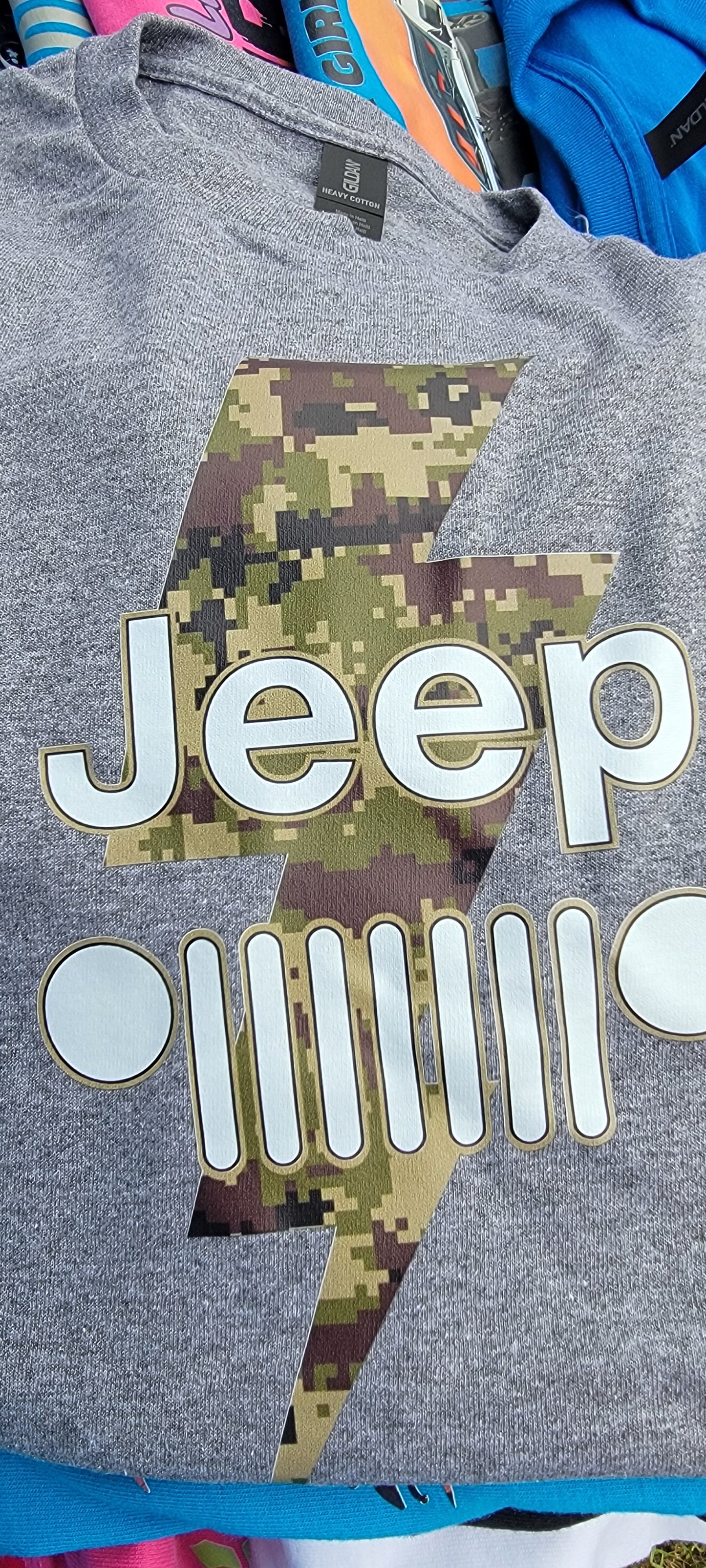 jeep with lighting bolt t shirt